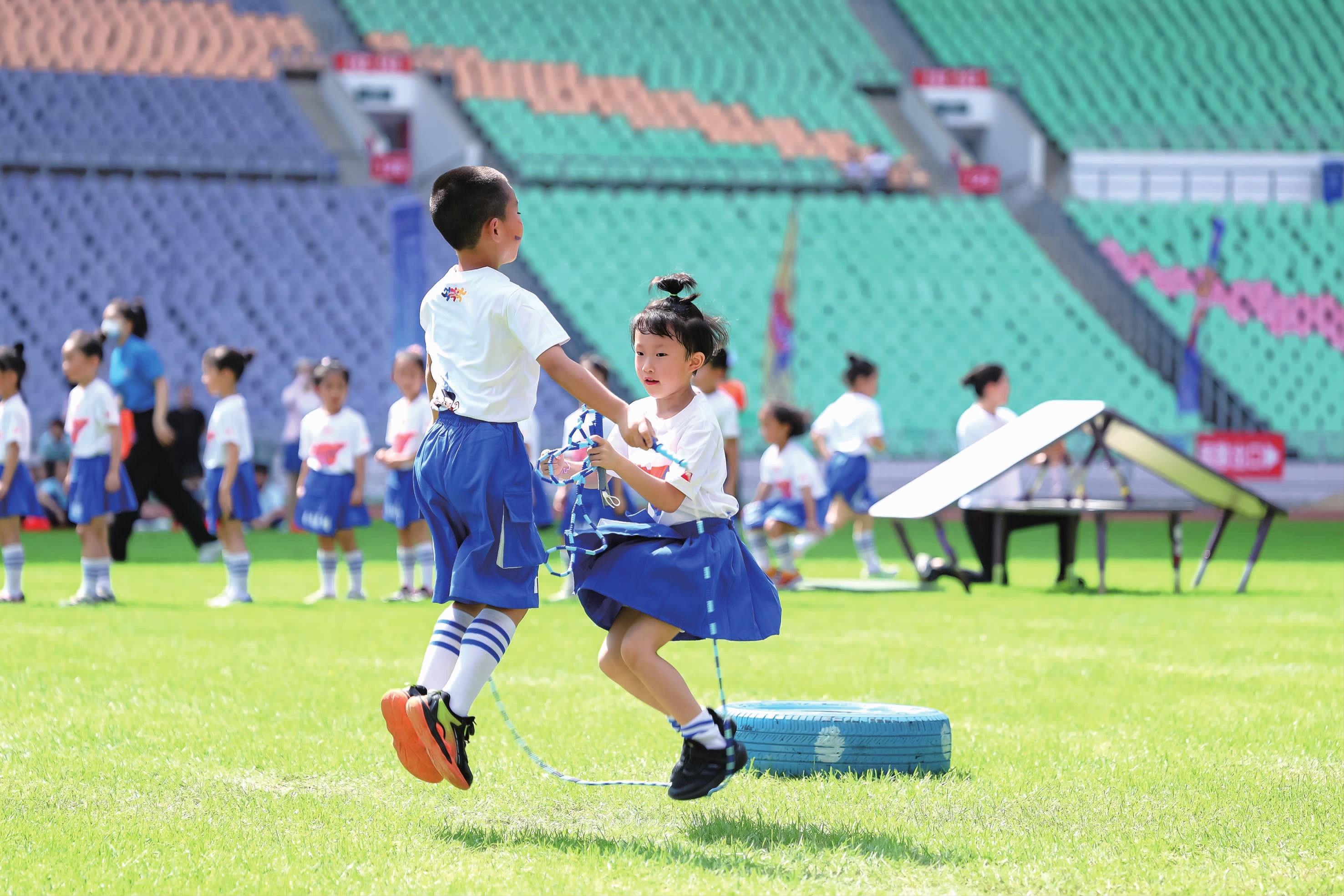 英联杯前瞻｜纽卡2-1曼城：阿隆森要来了，瓜帅还稳吗