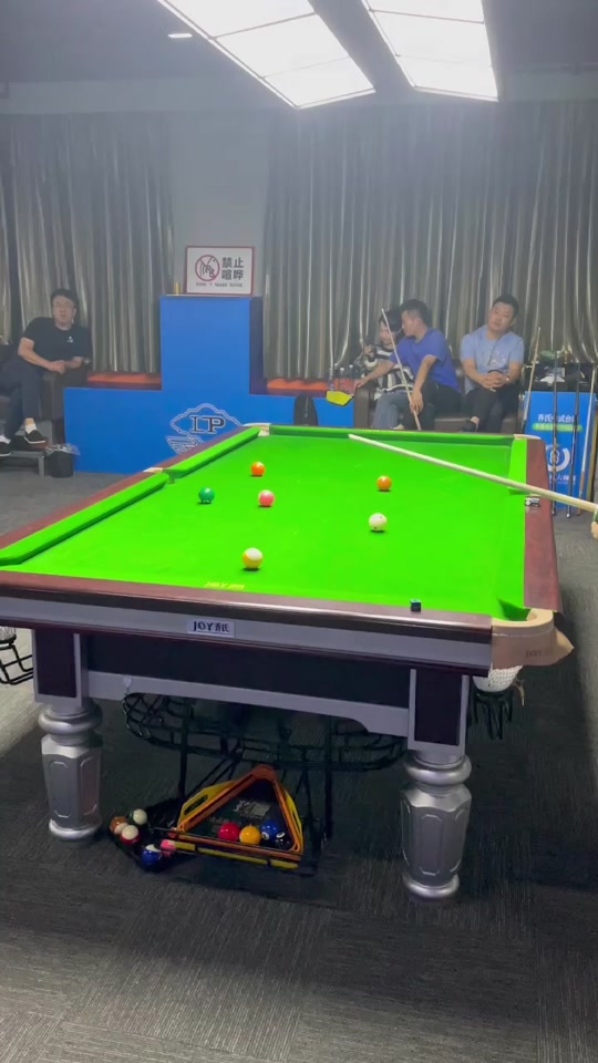 际赛事中扛 际赛事中扛